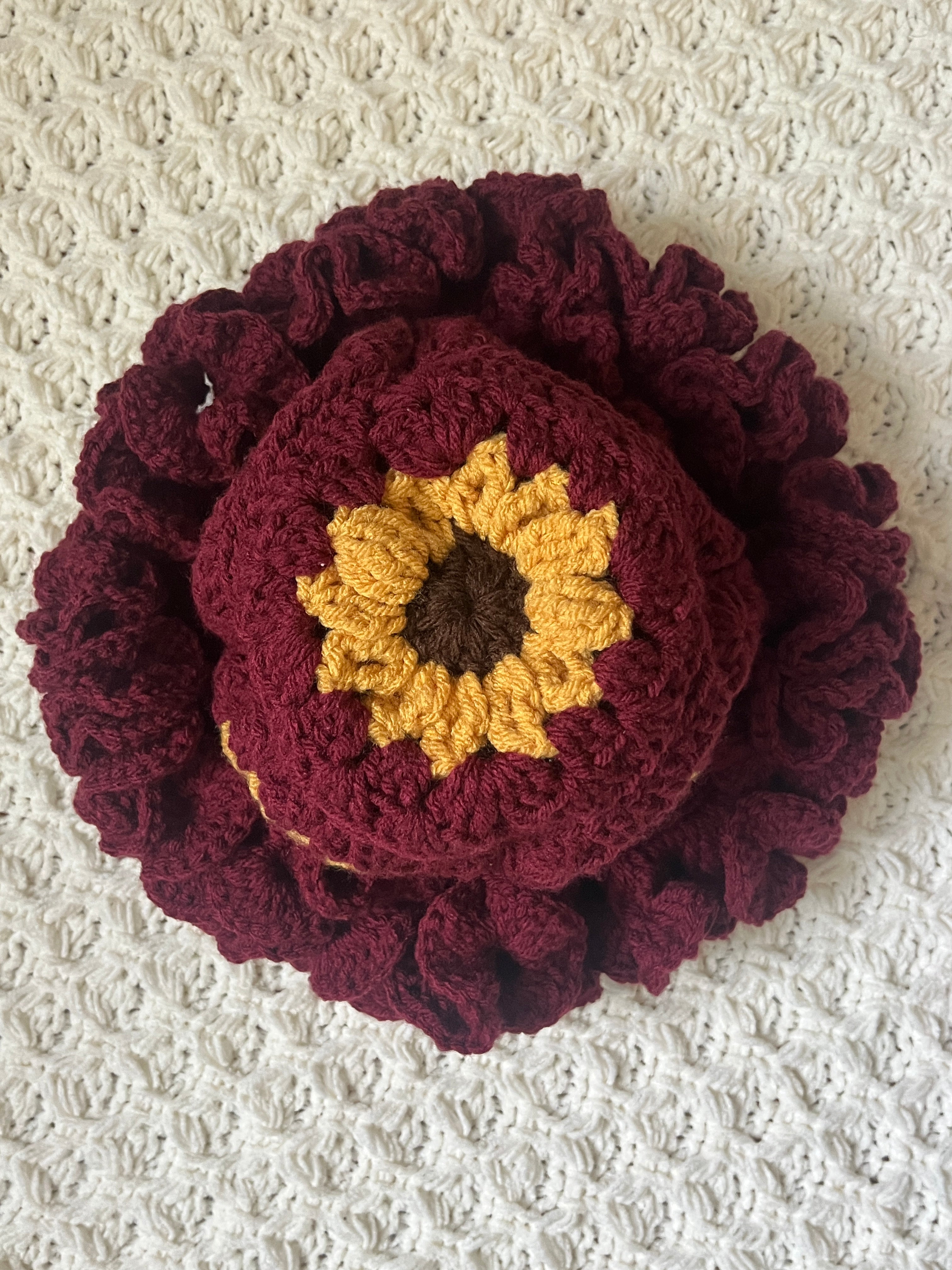 Daisy’s Sunflowers (Ruffle Hat)