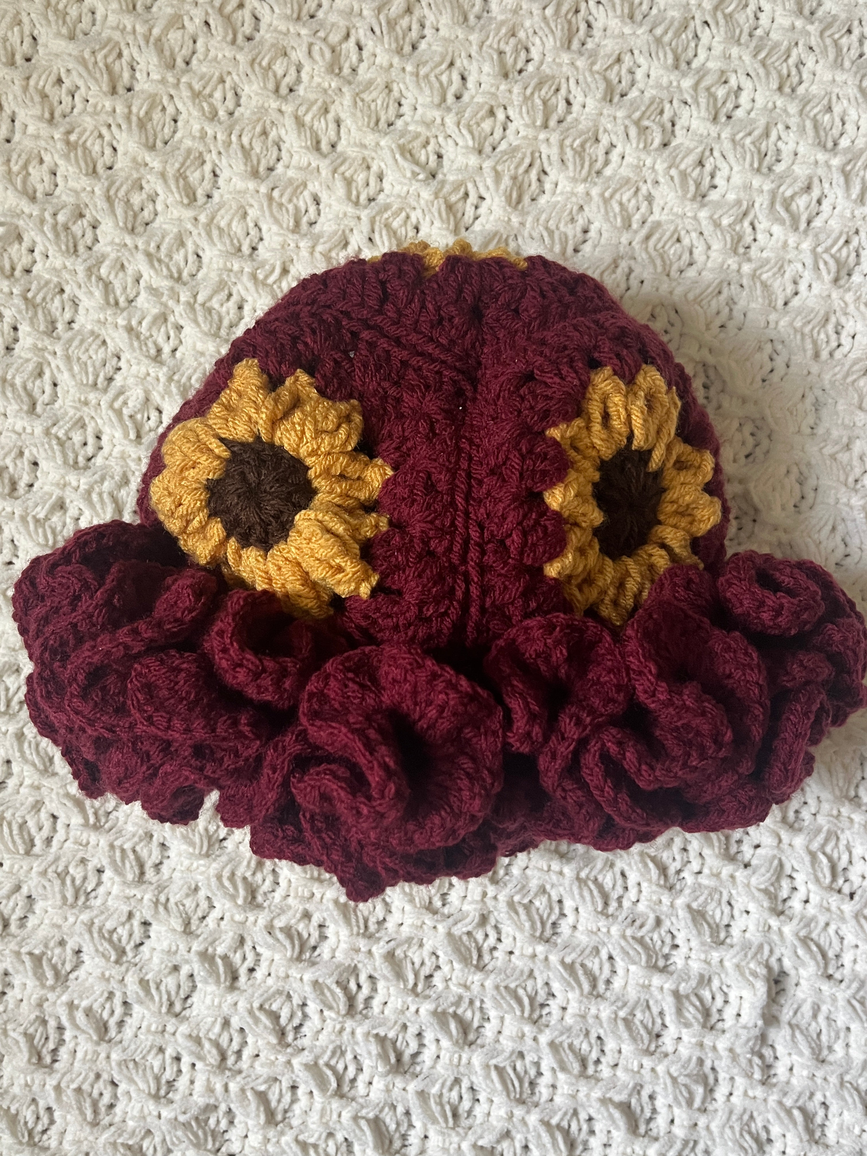 Daisy’s Sunflowers (Ruffle Hat)